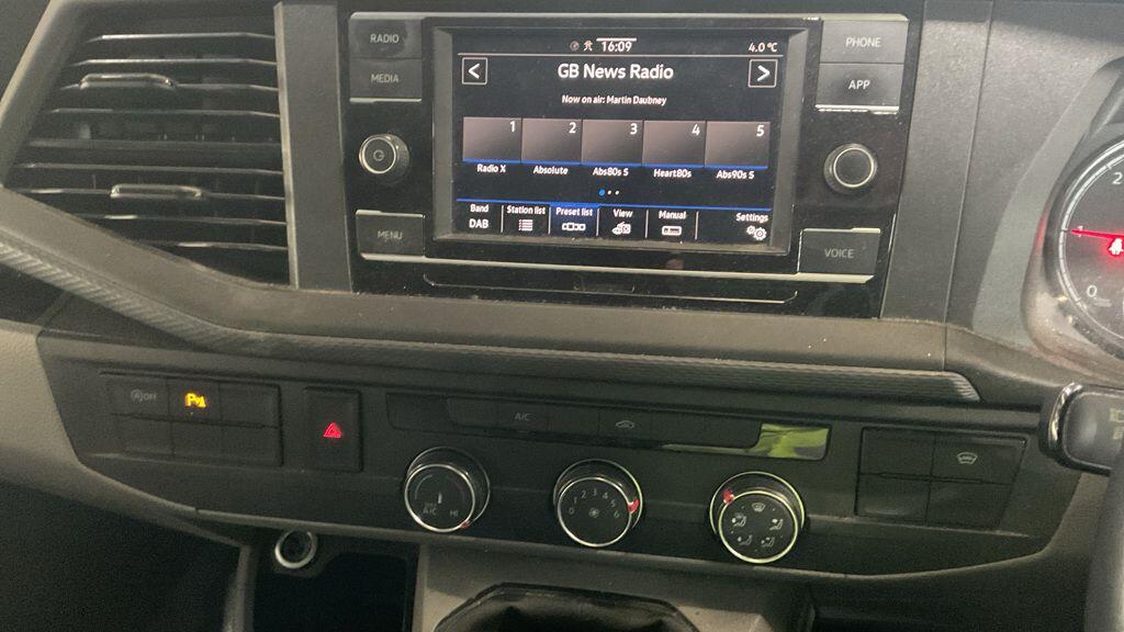 Used Volkswagen Transporter 2022 for sale - 77611905: Photo 11