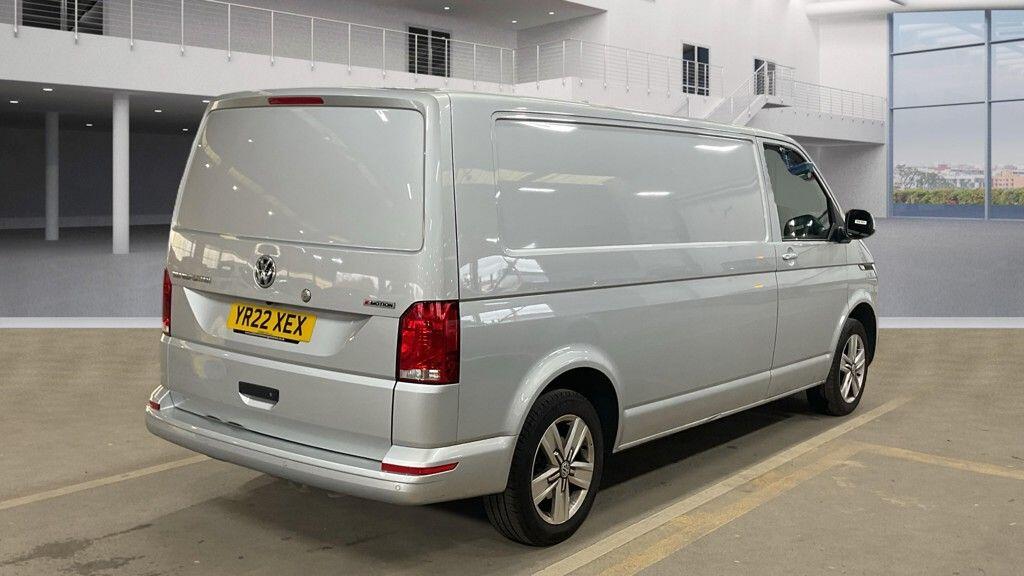 Used Volkswagen Transporter 2022 for sale - 77611905: Photo 8