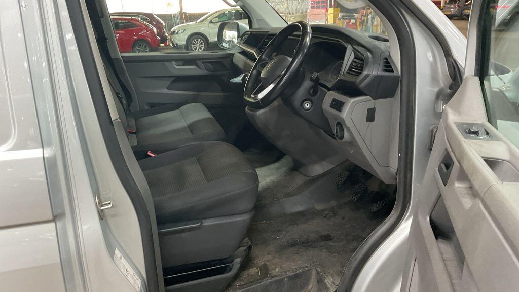 Used Volkswagen Transporter 2022 for sale - 77611905: Photo 9