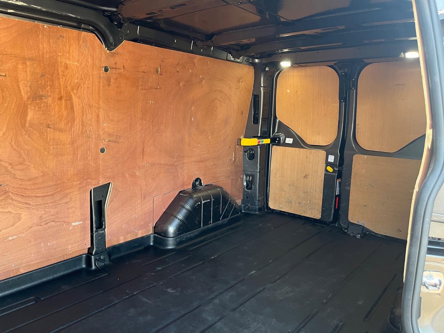 Vehicle 27