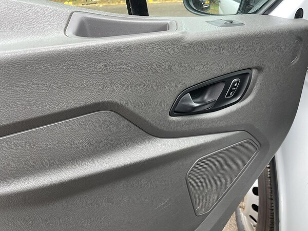Used Ford Transit 2020 for sale - 75492410: Photo 45