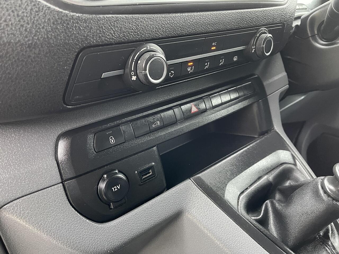 Used Vauxhall Vivaro 2020 for sale - 76042752: Photo 19