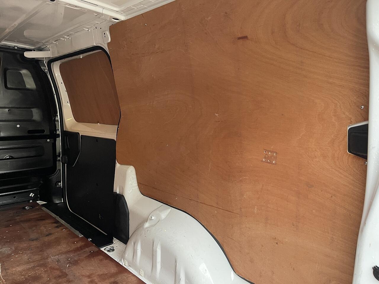 Used Vauxhall Vivaro 2020 for sale - 76042752: Photo 31