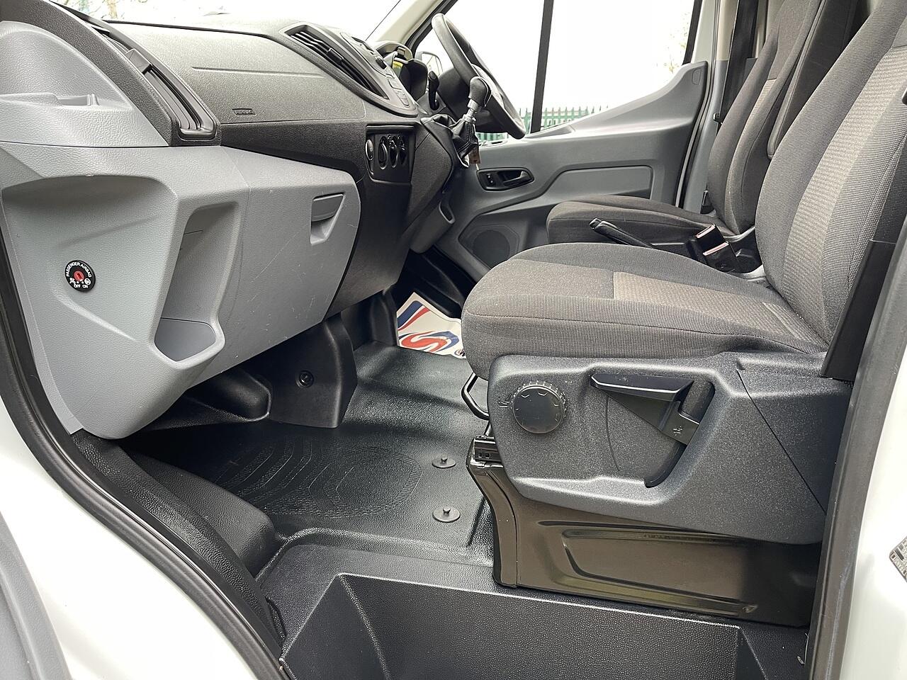 Used Ford Transit 2018 for sale - 77314682: Photo 33