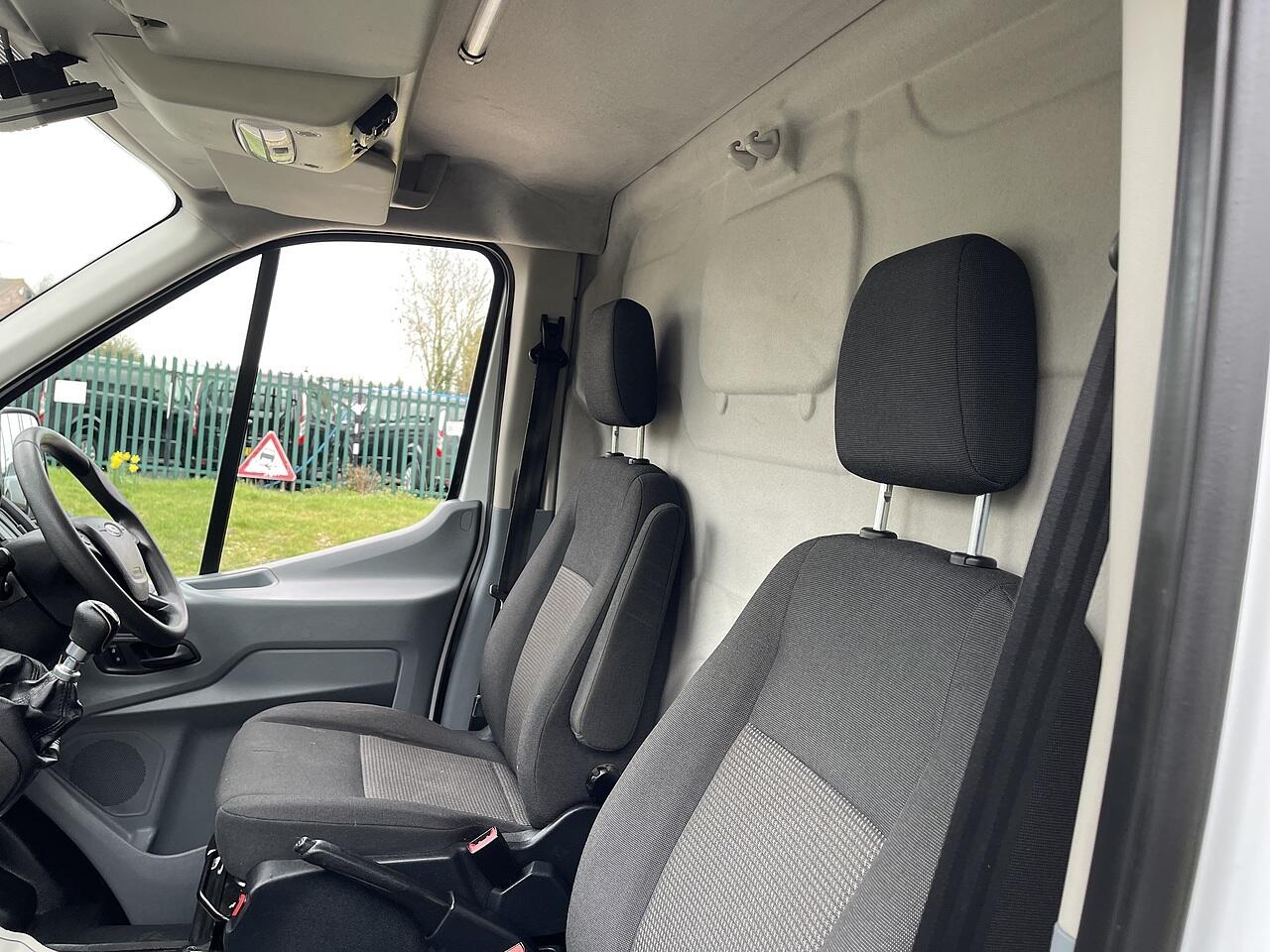 Used Ford Transit 2018 for sale - 77314682: Photo 37