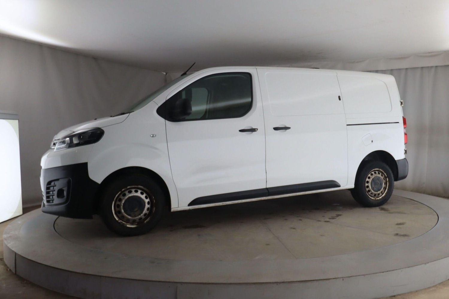 Used Citroen Dispatch for sale - 77306326: Photo 3