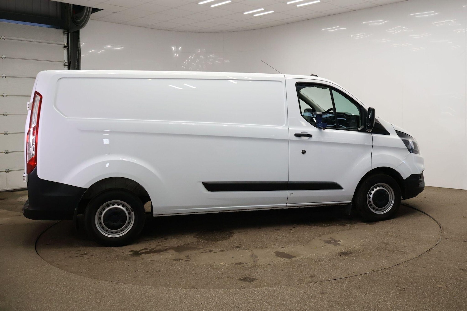 Used Ford Transit Custom 2021 for sale - 76646175: Photo 5