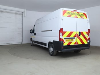 Used Peugeot Boxer 2023 for sale - 75492989: Photo