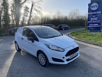 Used Ford Fiesta Van 2016 for sale - 77807724: Photo