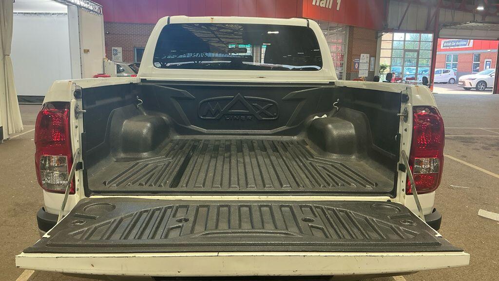 Used Toyota Hilux 2017 for sale - 78058295: Photo 9