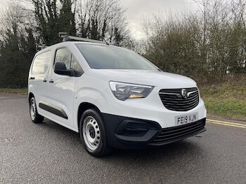 Used Vauxhall Combo 2019 for sale - 77020990: Photo