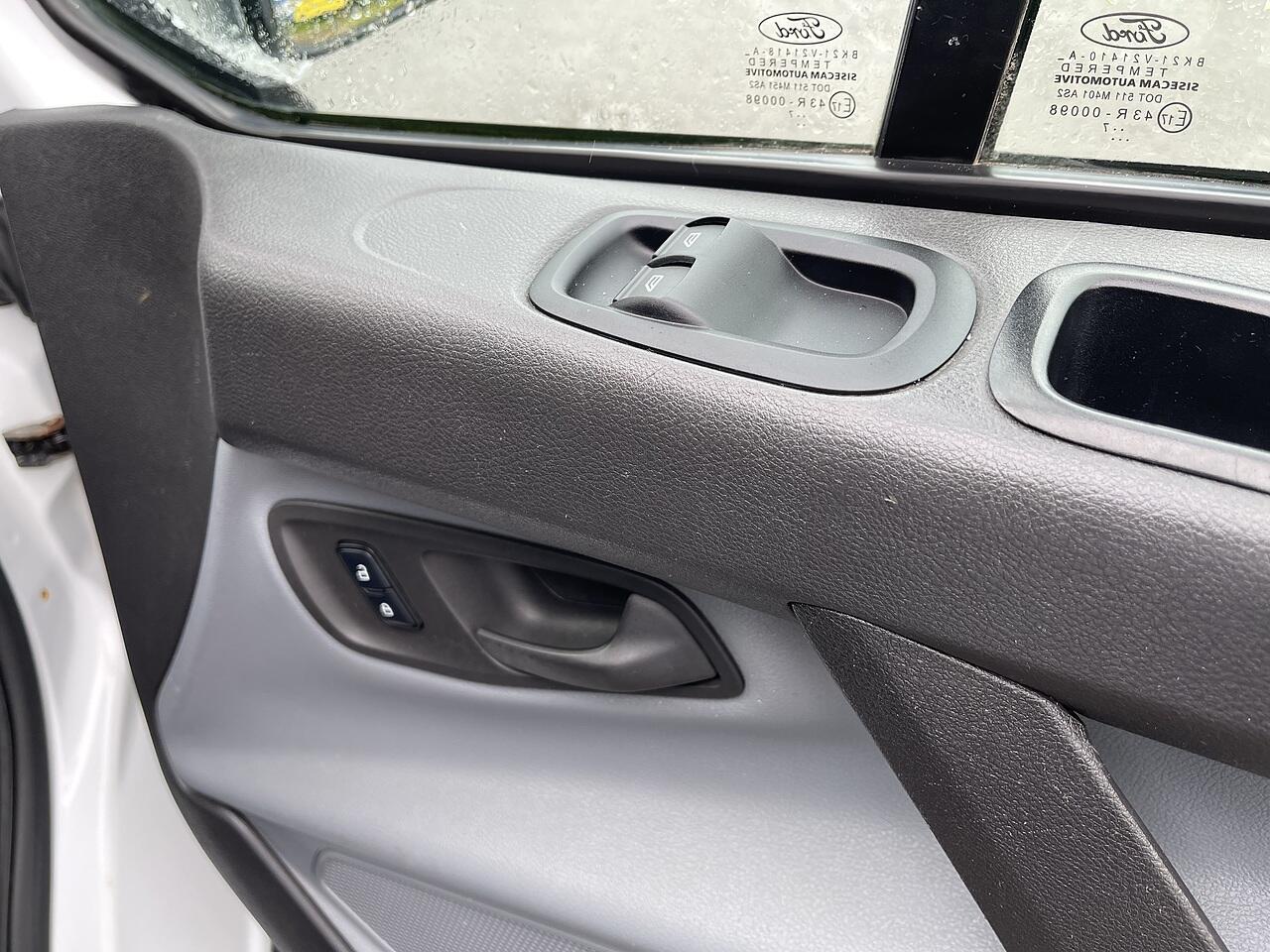 Used Ford Transit Custom 2018 for sale - 76667373: Photo 39