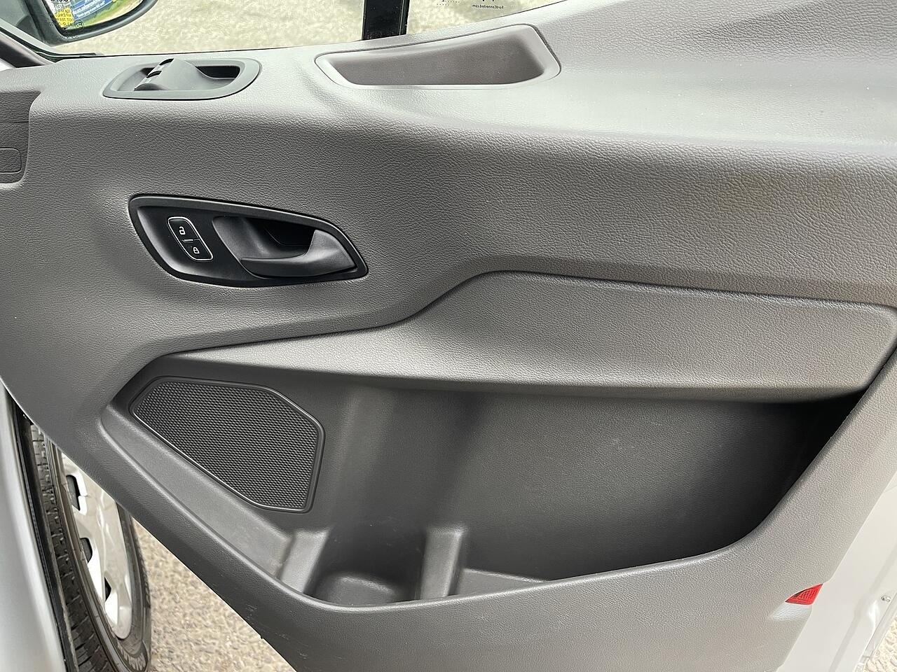 Used Ford Transit 2022 for sale - 76936116: Photo 41