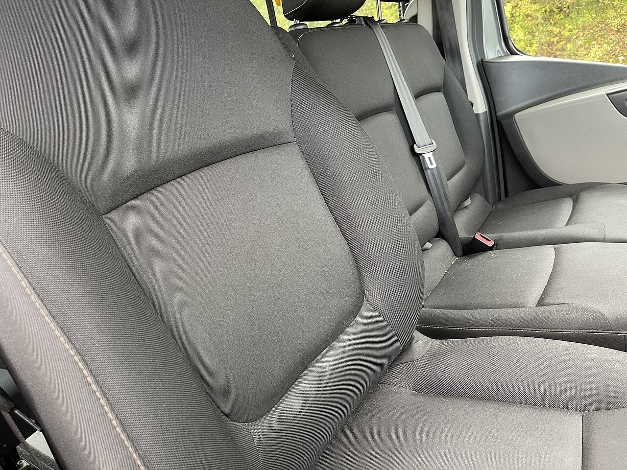 Used Renault Trafic 2018 for sale - 75928501: Photo 17