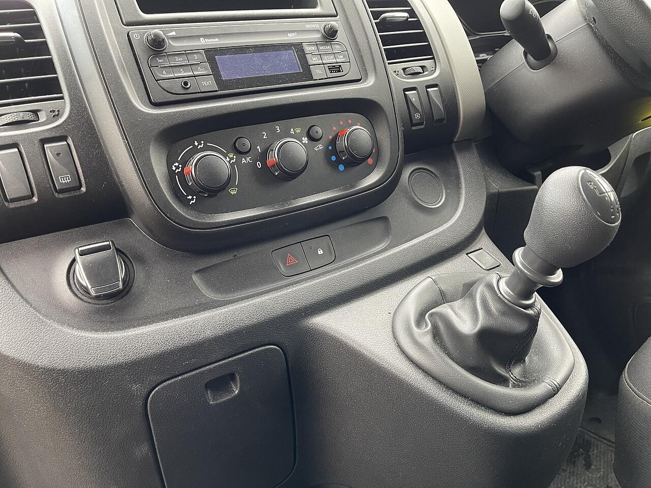 Used Renault Trafic 2018 for sale - 75928501: Photo 19