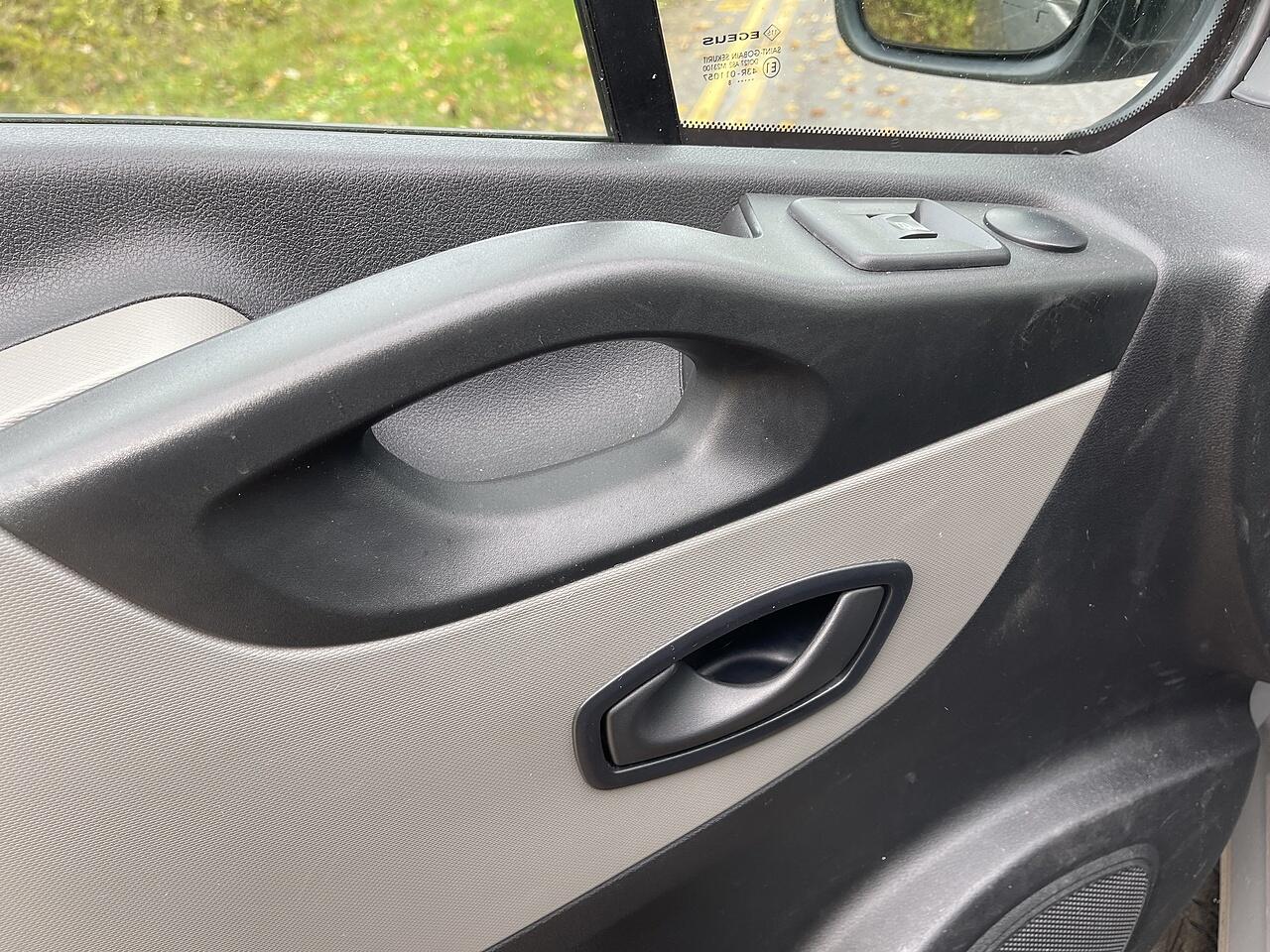 Used Renault Trafic 2018 for sale - 75928501: Photo 32