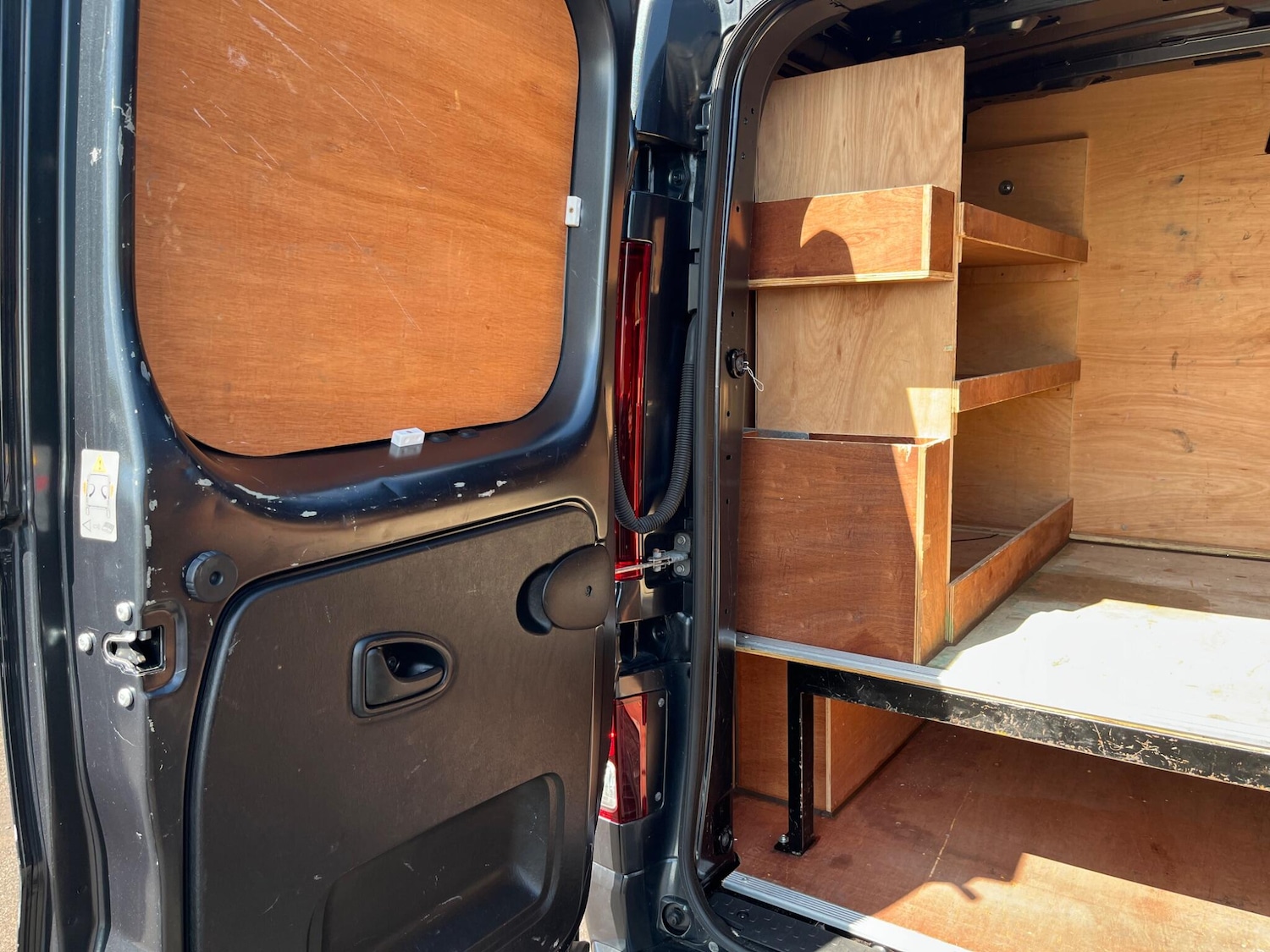 Vehicle 21