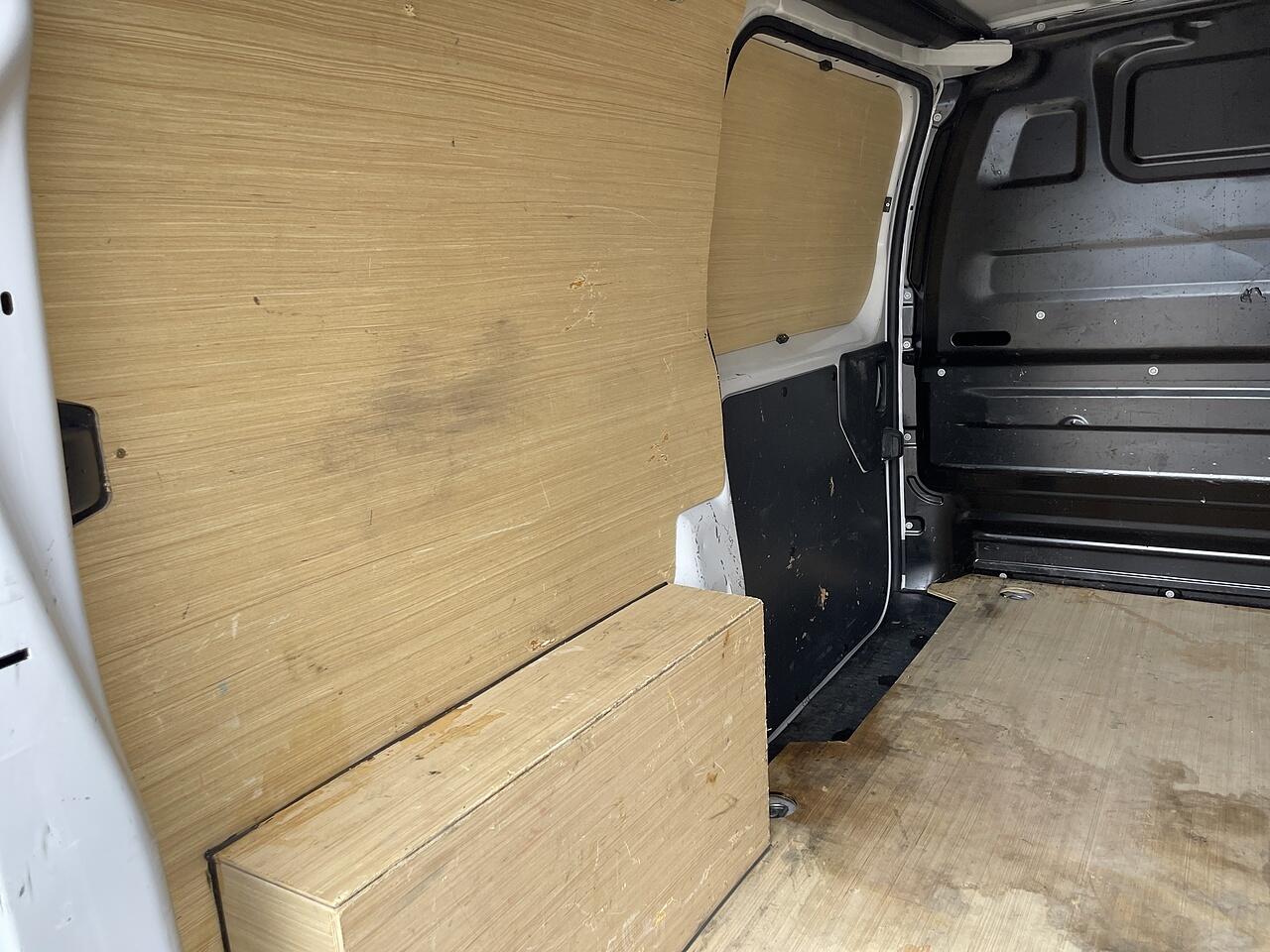 Used Vauxhall Vivaro 2022 for sale - 76175633: Photo 24