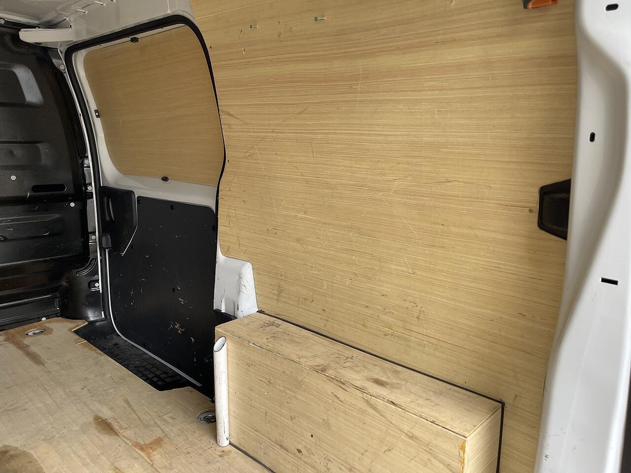 Used Vauxhall Vivaro 2022 for sale - 76175633: Photo 25