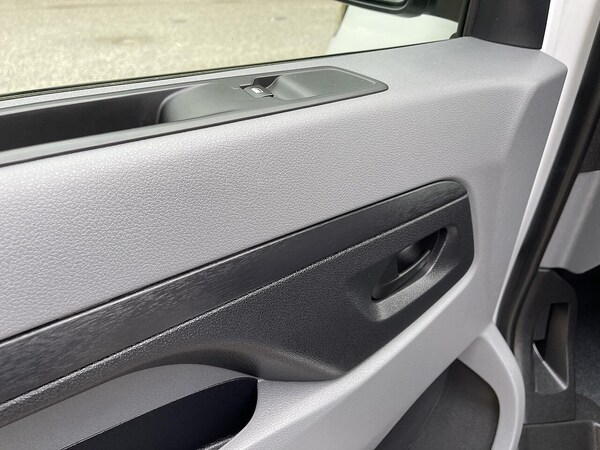 Used Vauxhall Vivaro 2022 for sale - 76175633: Photo 36