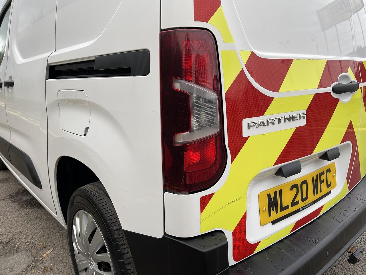 Used Peugeot Partner 2020 for sale - 76472172: Photo 13