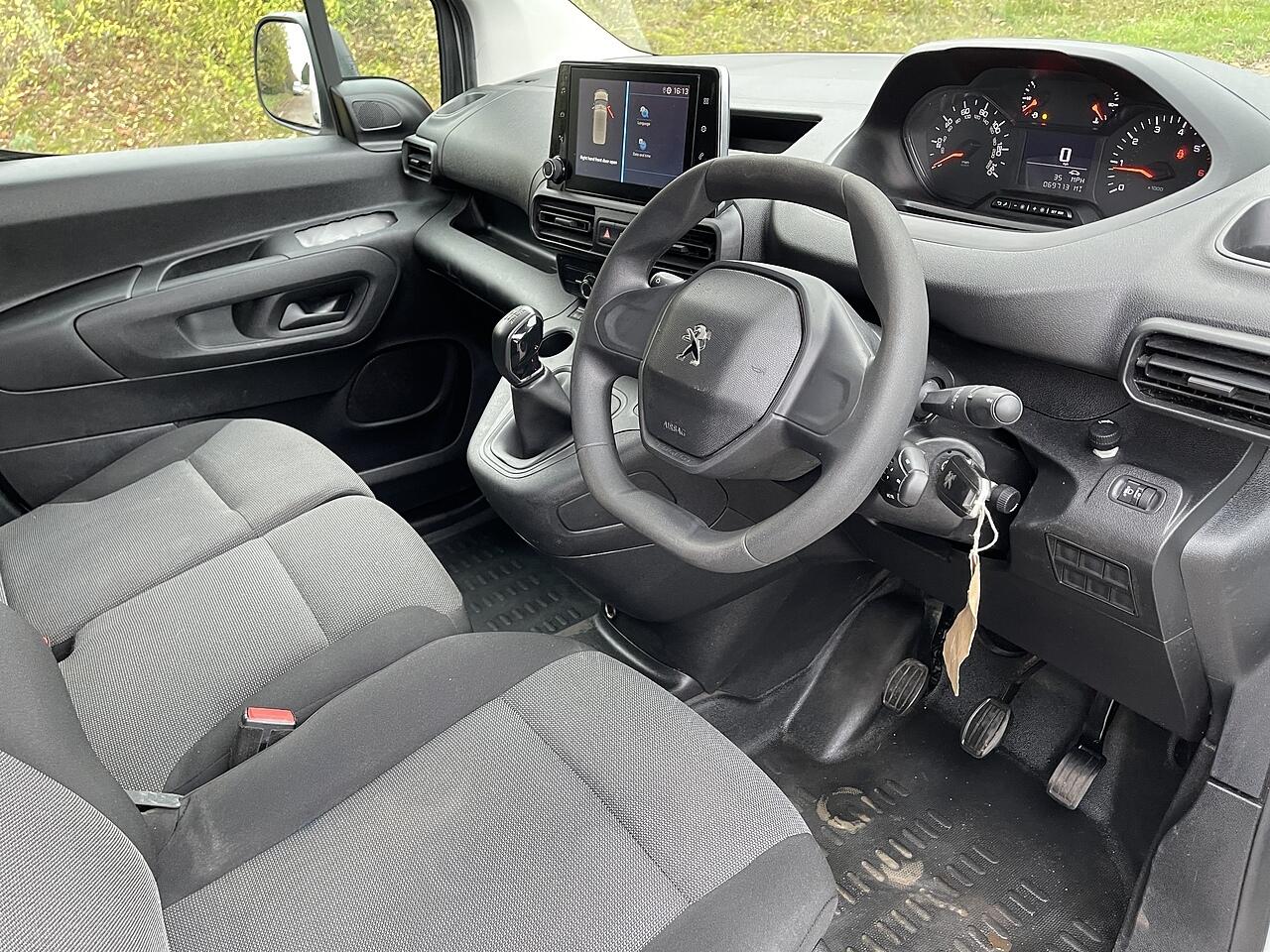 Used Peugeot Partner 2020 for sale - 76472172: Photo 15