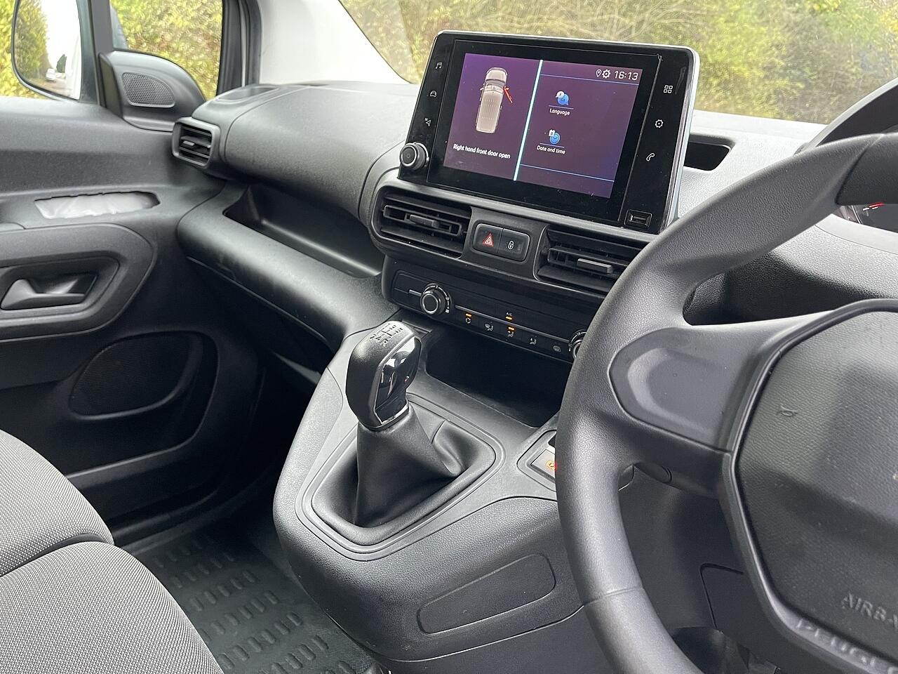 Used Peugeot Partner 2020 for sale - 76472172: Photo 19