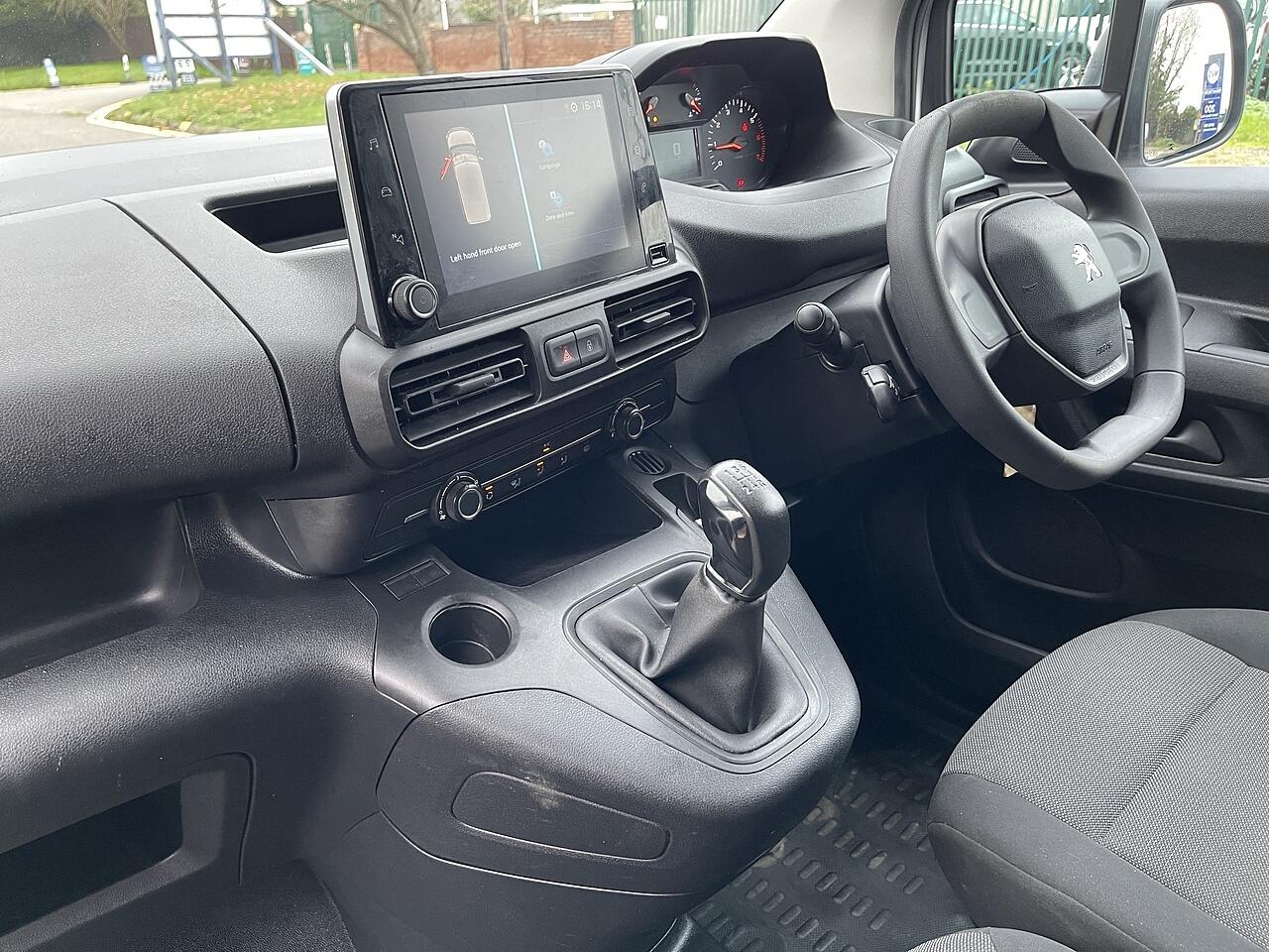 Used Peugeot Partner 2020 for sale - 76472172: Photo 21