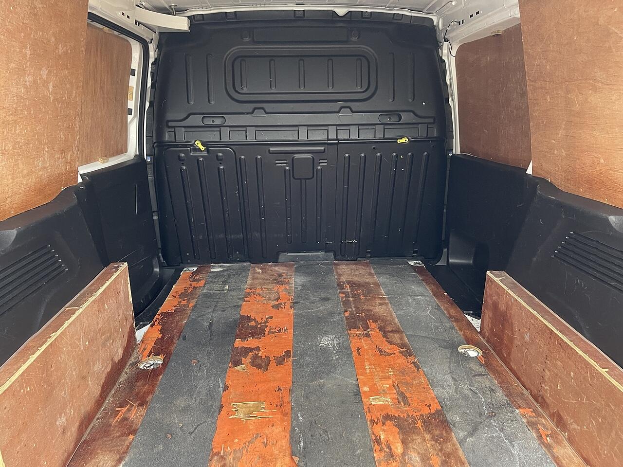 Used Peugeot Partner 2020 for sale - 76472172: Photo 26