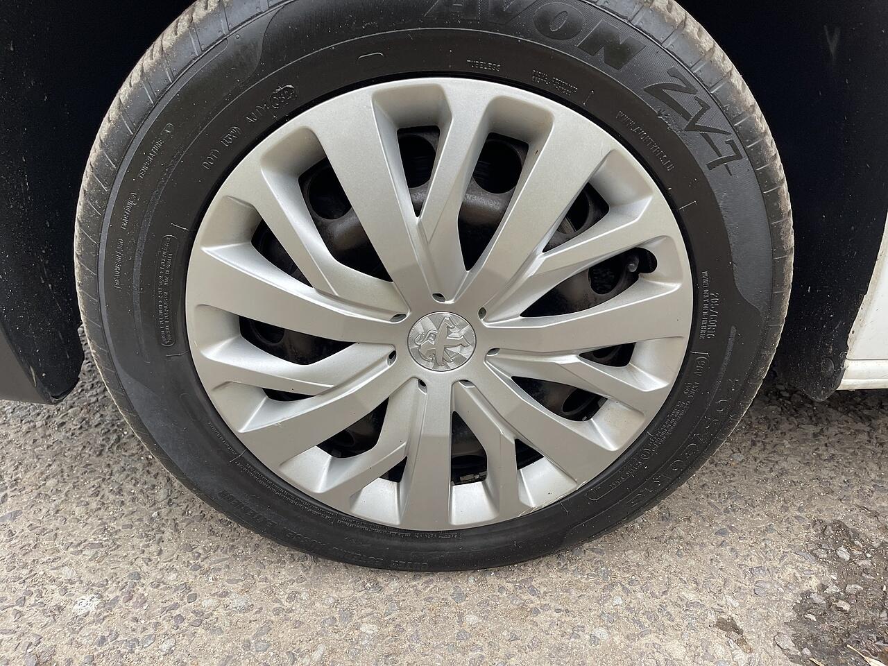 Used Peugeot Partner 2020 for sale - 76472172: Photo 29