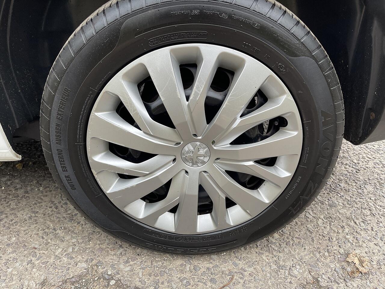 Used Peugeot Partner 2020 for sale - 76472172: Photo 30