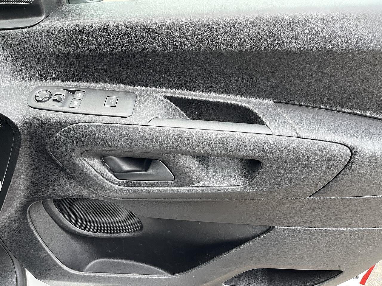 Used Peugeot Partner 2020 for sale - 76472172: Photo 33