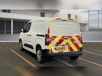 Used Peugeot Partner 2020 for sale - 76472172: Photo