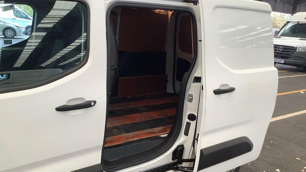 Used Peugeot Partner 2020 for sale - 76472172: Photo 8