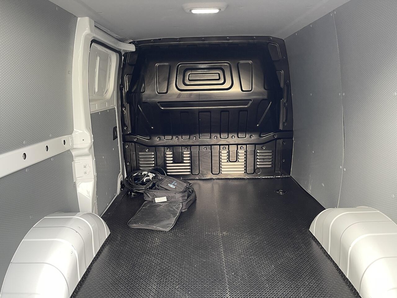 Used Maxus eDeliver 3 2022 for sale - 76714926: Photo 29