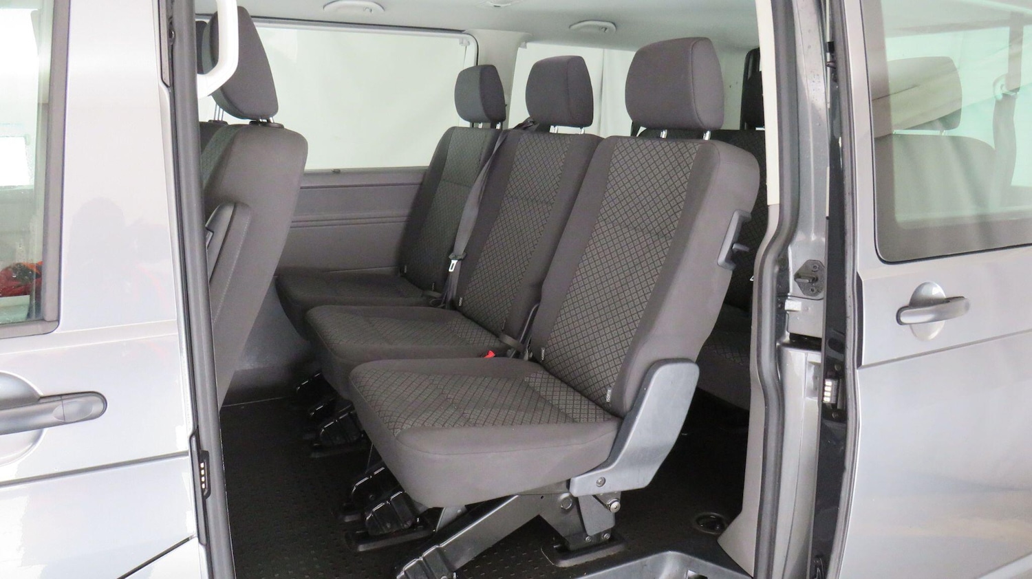 Used Volkswagen Transporter Shuttle 2020 for sale - 76942318: Photo 20