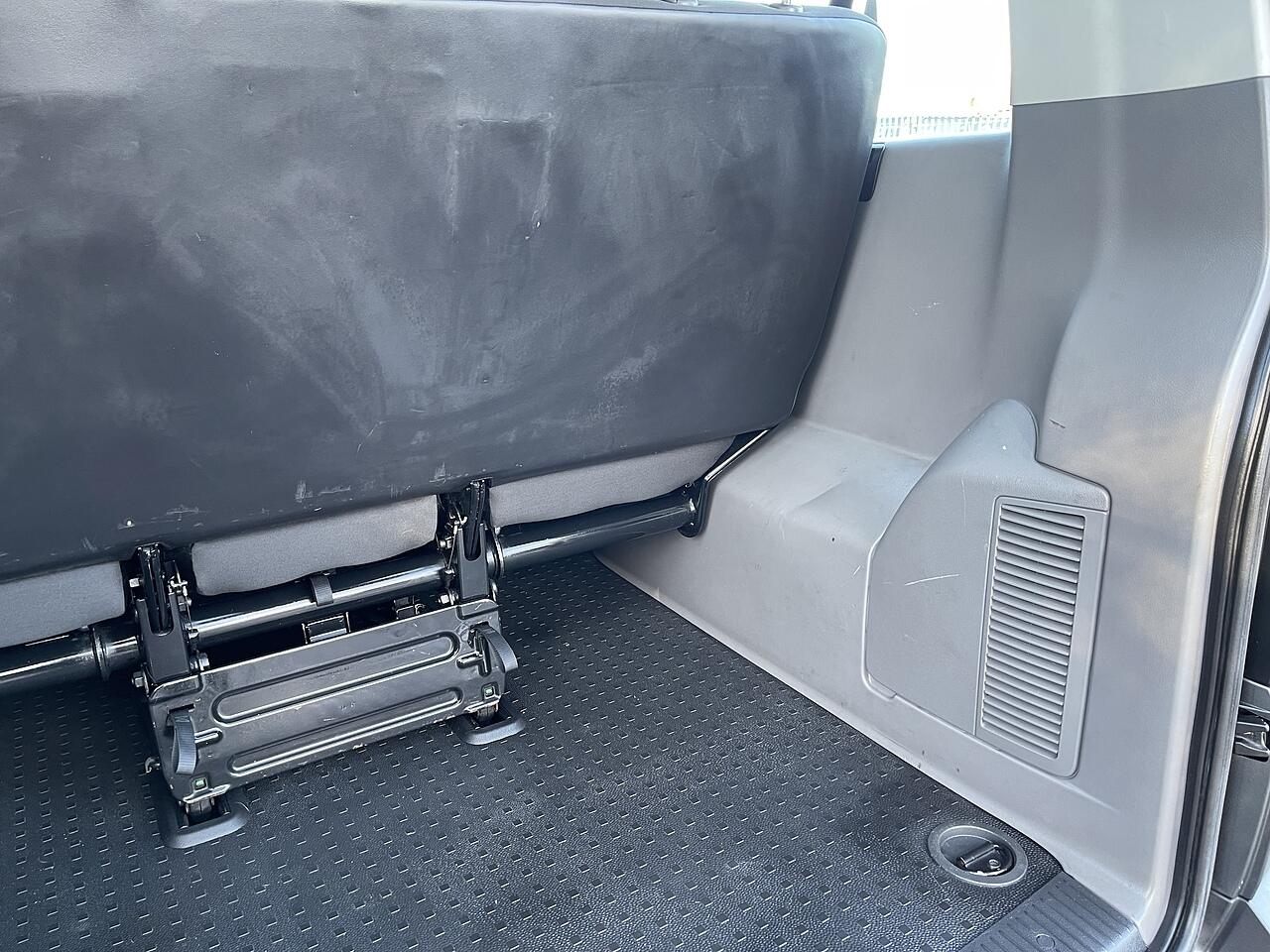 Used Volkswagen Transporter Shuttle 2020 for sale - 76942318: Photo 37