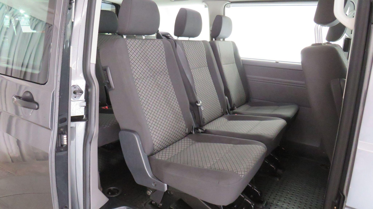 Used Volkswagen Transporter Shuttle 2020 for sale - 76942318: Photo 65