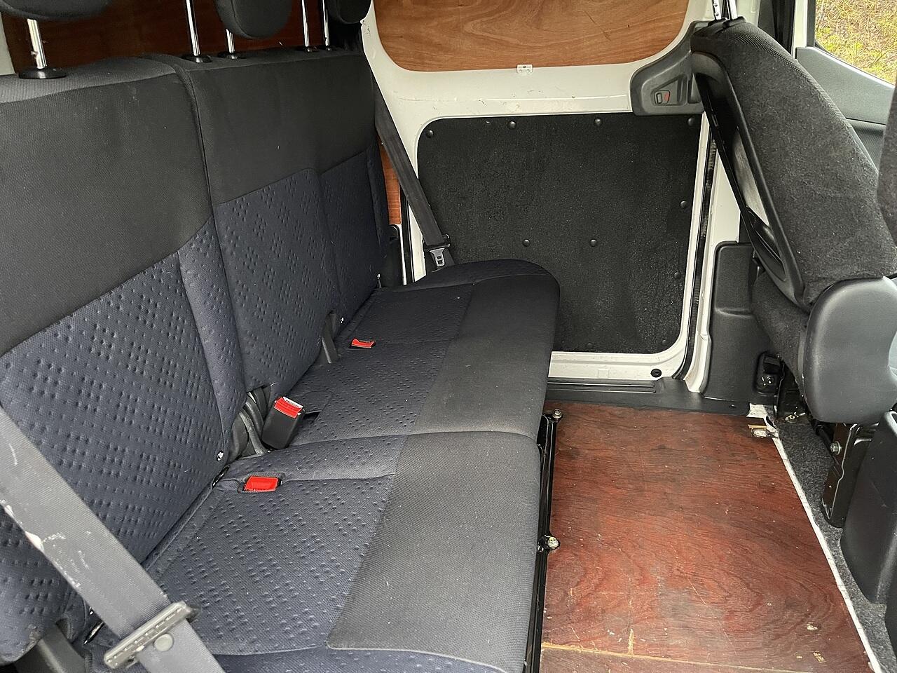 Used Nissan e-NV200 2015 for sale - 77824222: Photo 28