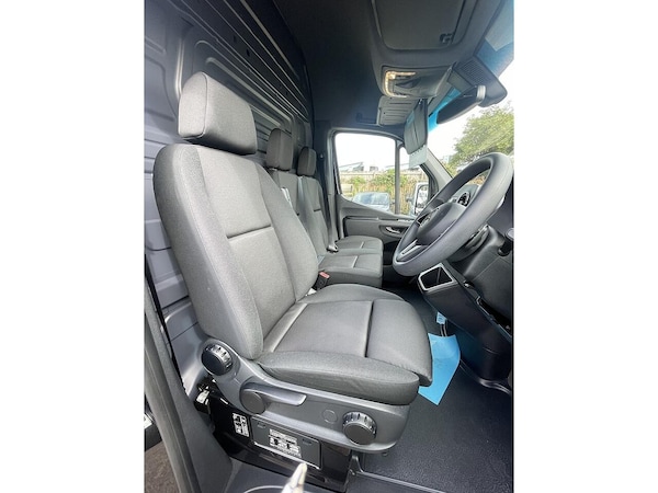 Used Mercedes-Benz Sprinter 2023 for sale - 75508084: Photo 43