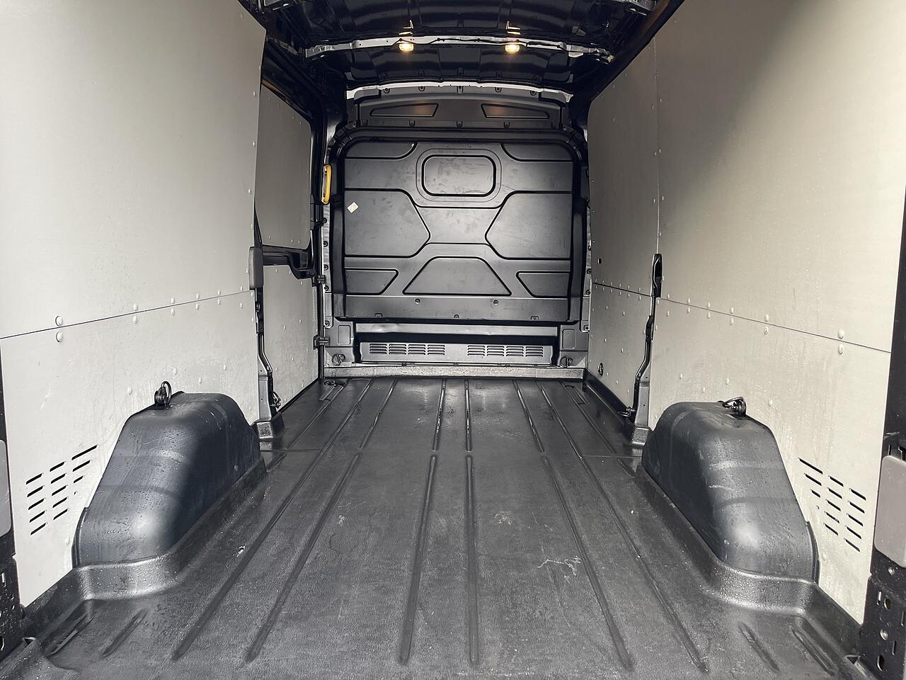 Used Ford Transit 2024 for sale - 76584870: Photo 24