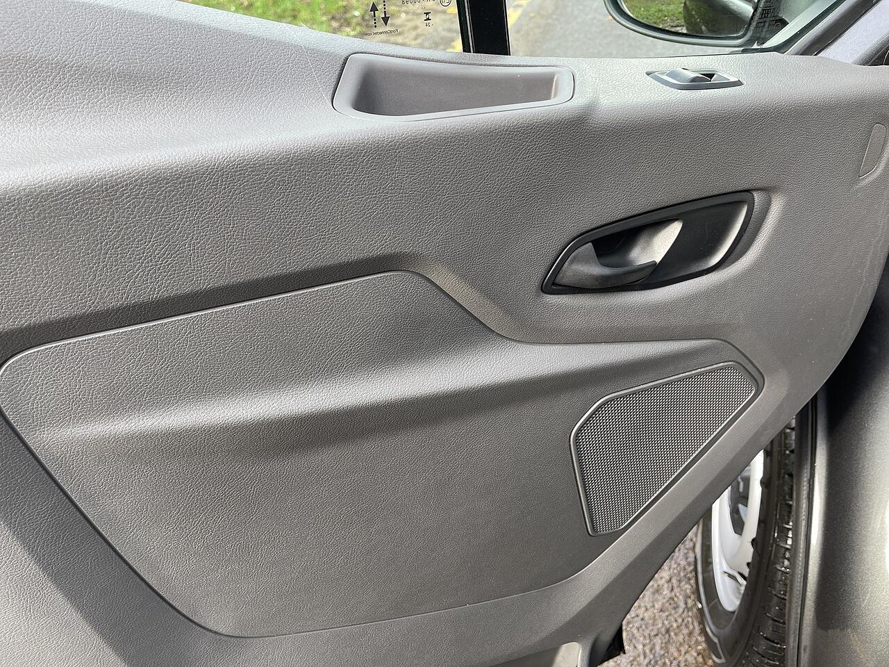 Used Ford Transit 2024 for sale - 76584870: Photo 33