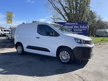 Used Peugeot Partner 2020 for sale - 77808619: Photo