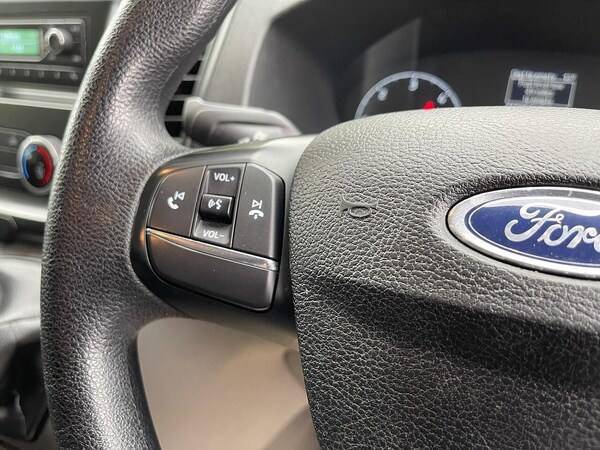 Used Ford Transit Custom 2019 for sale - 75493707: Photo 32