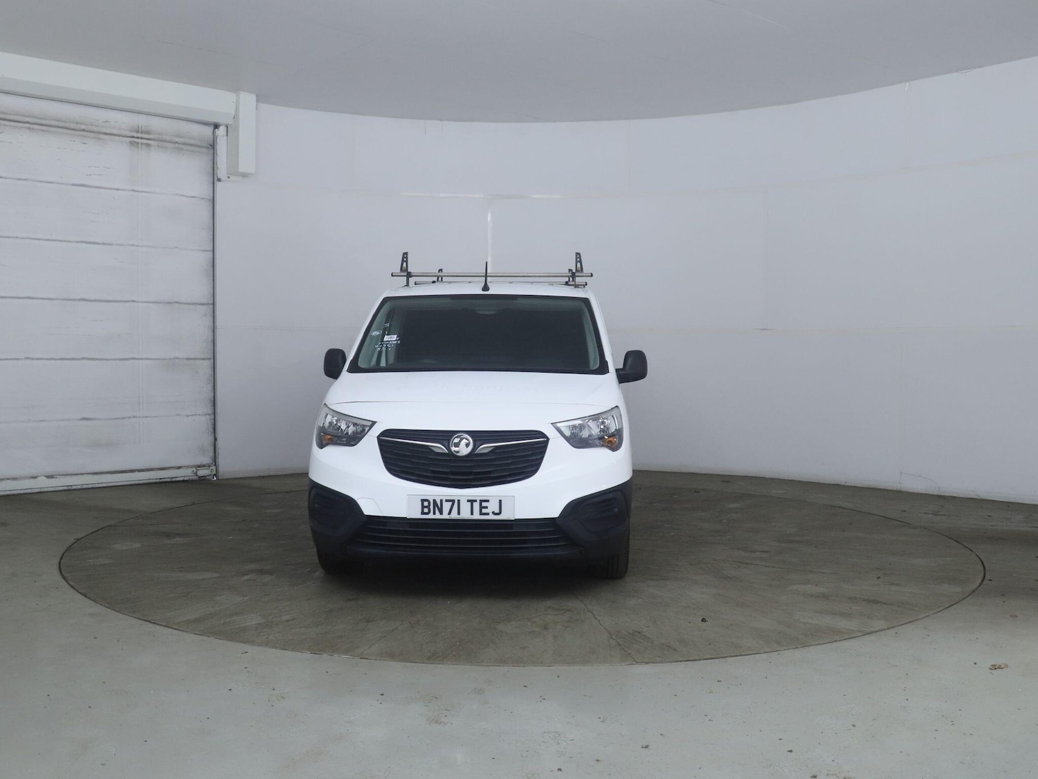 Used Vauxhall Combo 2021 for sale - 77279912: Photo 2