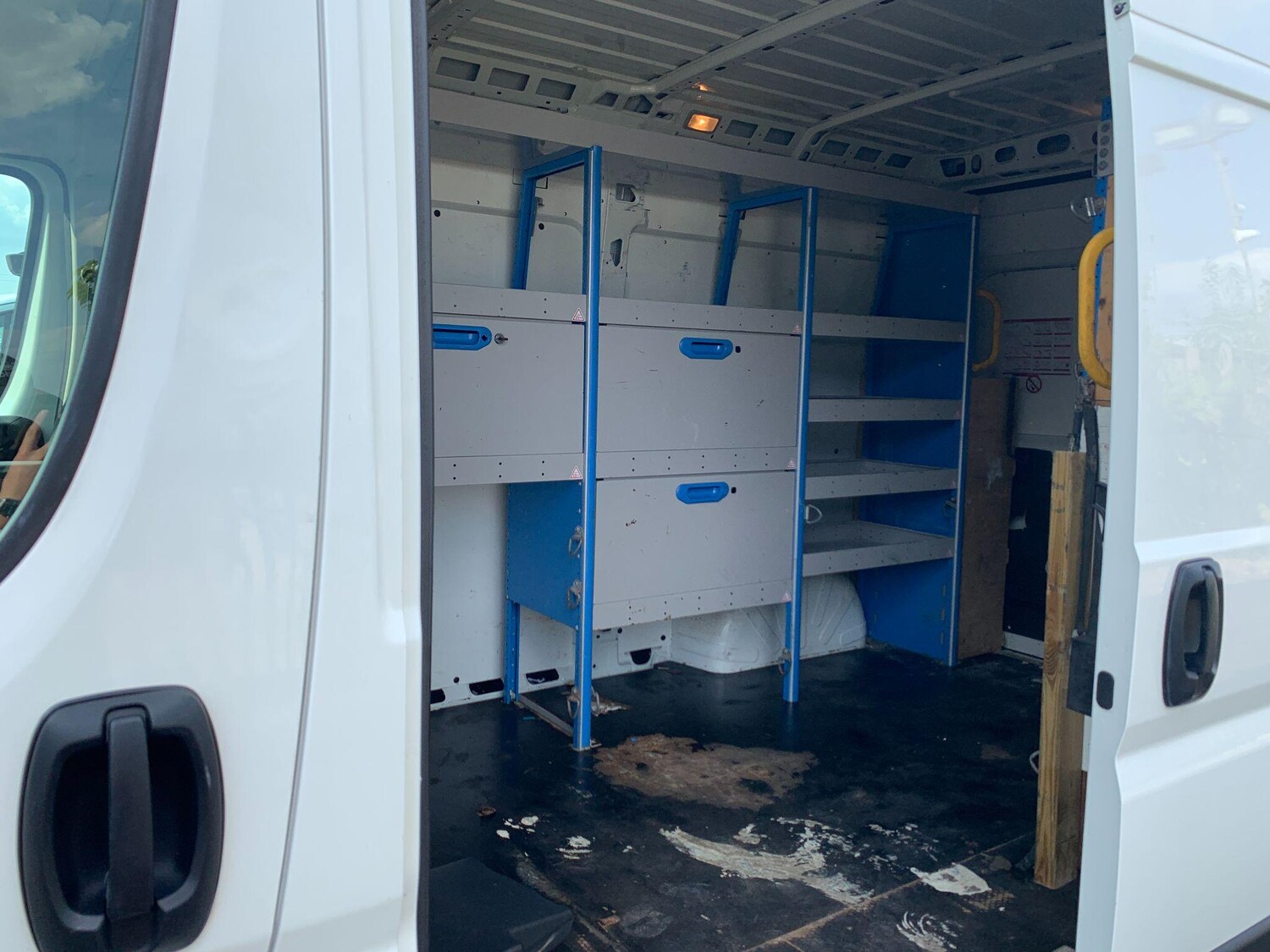 Vehicle 21