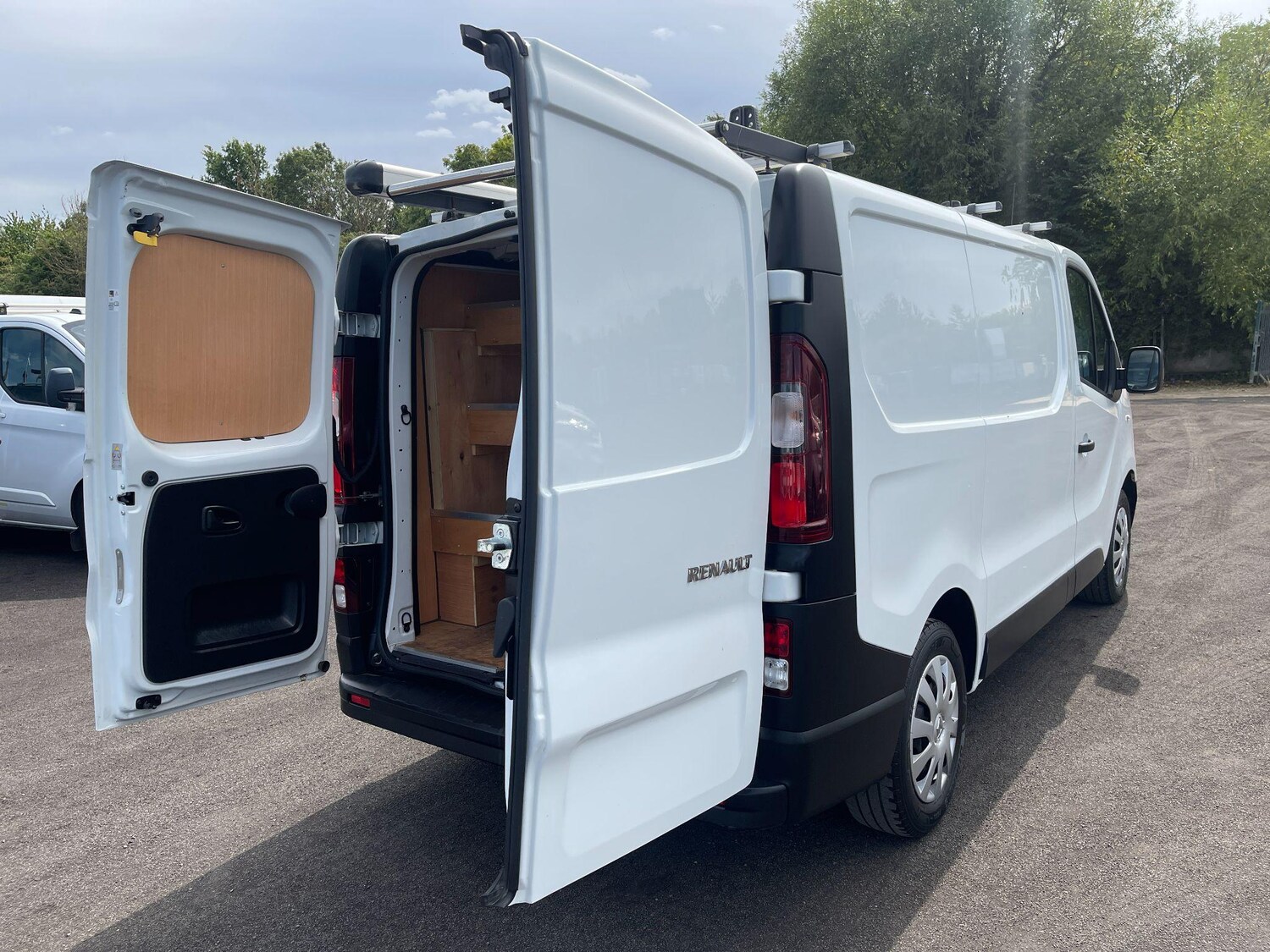 Vehicle 21