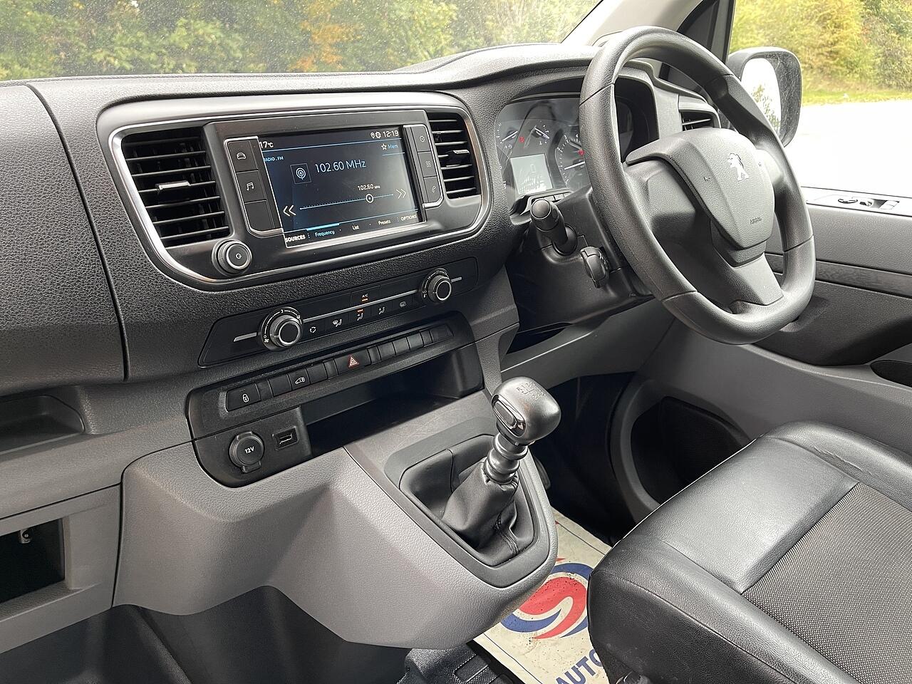 Used Peugeot Expert 2020 for sale - 75520655: Photo 18