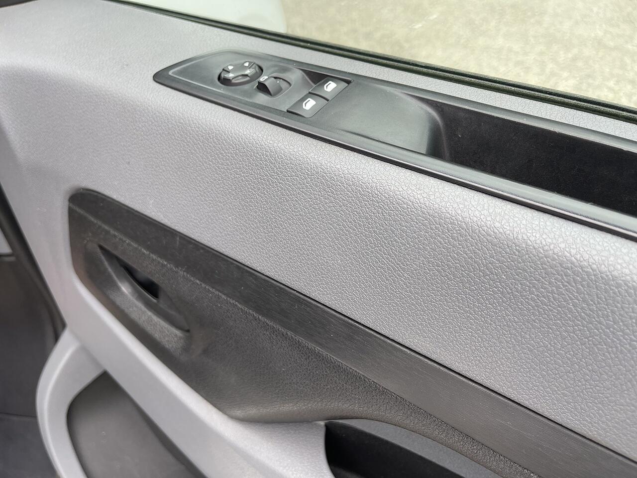 Used Peugeot Expert 2020 for sale - 75520655: Photo 37