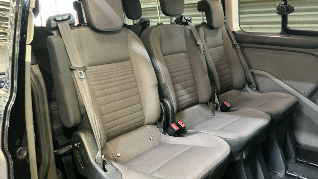 Used Ford Tourneo Custom 2020 for sale - 76370145: Photo 10